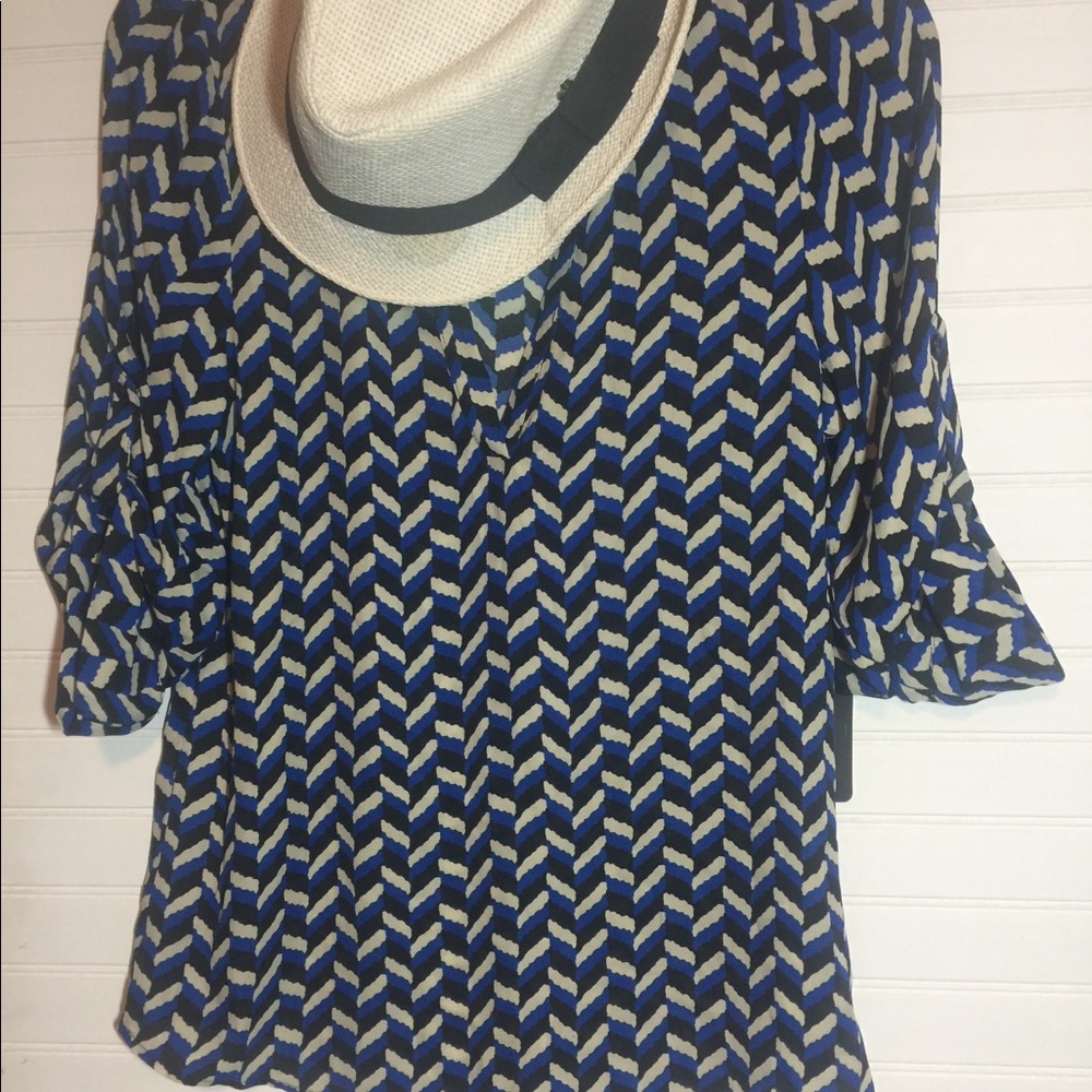 Chevron Tab-Sleeve Shirt